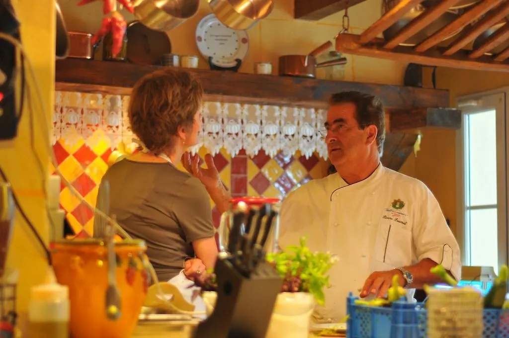 Bed & Breakfast Bastide Des Princes B&B Caderousse