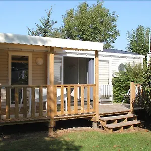 Hotel Camping La Croez Villieu ***