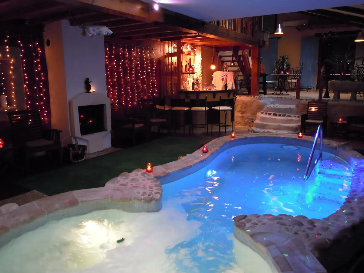 Bastide Des Princes B&B Caderousse